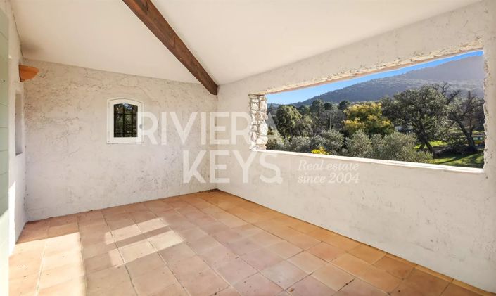Image No.9-9 Bed House for sale