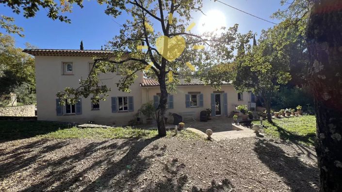 Image No.10-3 Bed House for sale