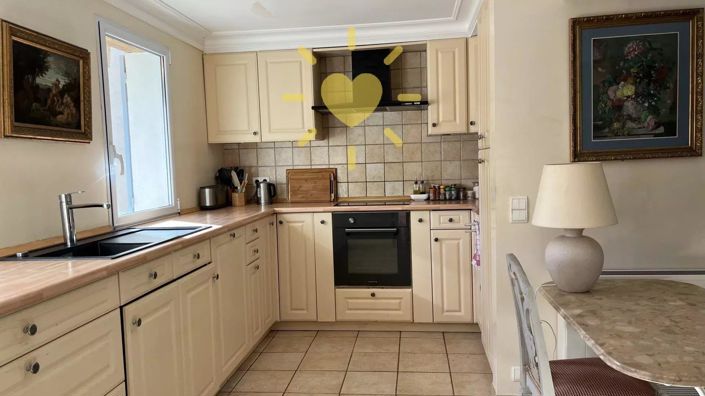 Image No.20-3 Bed House for sale