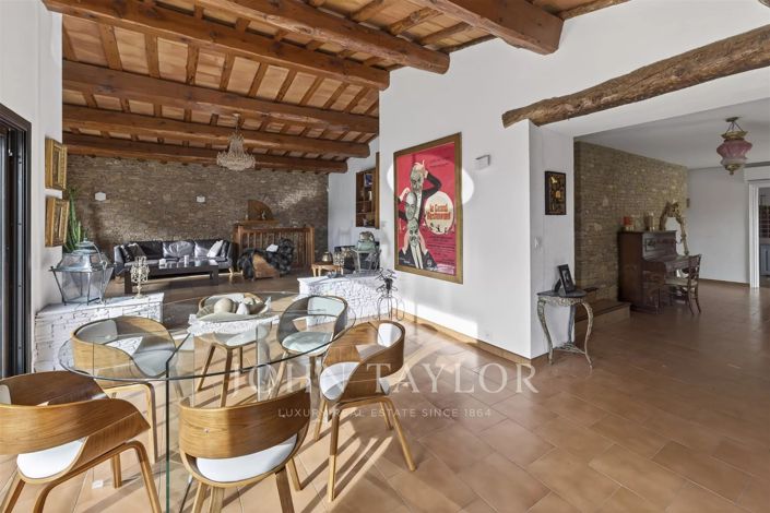 Image No.4-4 Bed House for sale