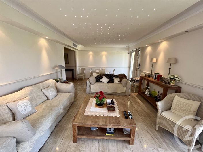Image No.9-3 Bed Apartment for sale