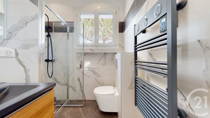 Image No.29-6 Bed House for sale