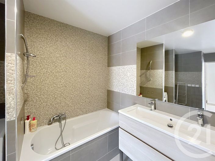 Image No.16-3 Bed Apartment for sale