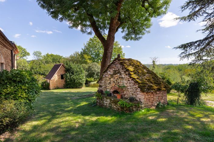 Image No.3-4 Bed House for sale