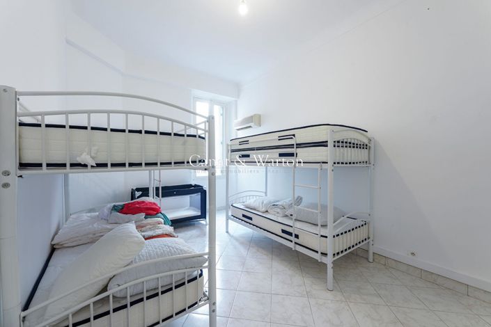 Image No.6-Appartement de 2 chambres à vendre à Saint-Raphael