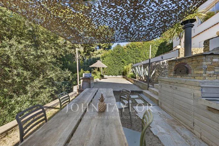 Image No.15-House for sale