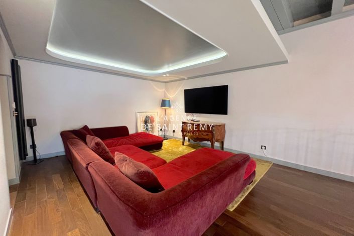 Image No.6-3 Bed House for sale