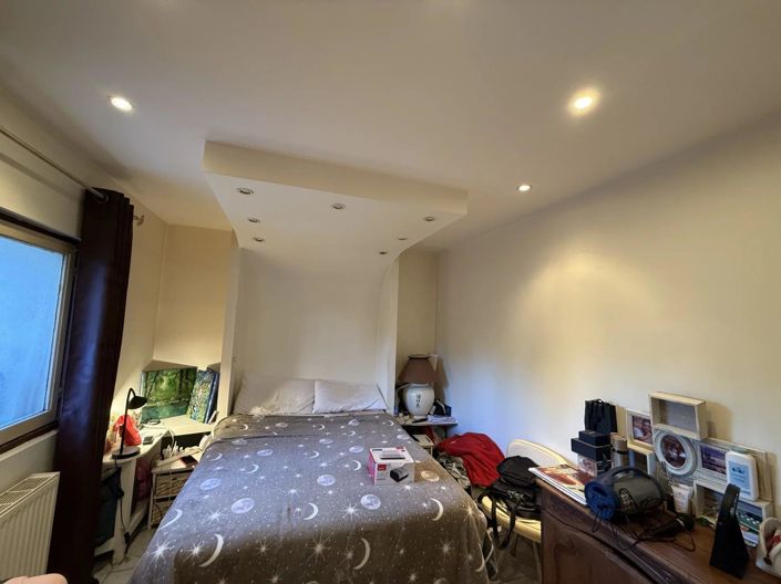 Image No.10-4 Bed House for sale