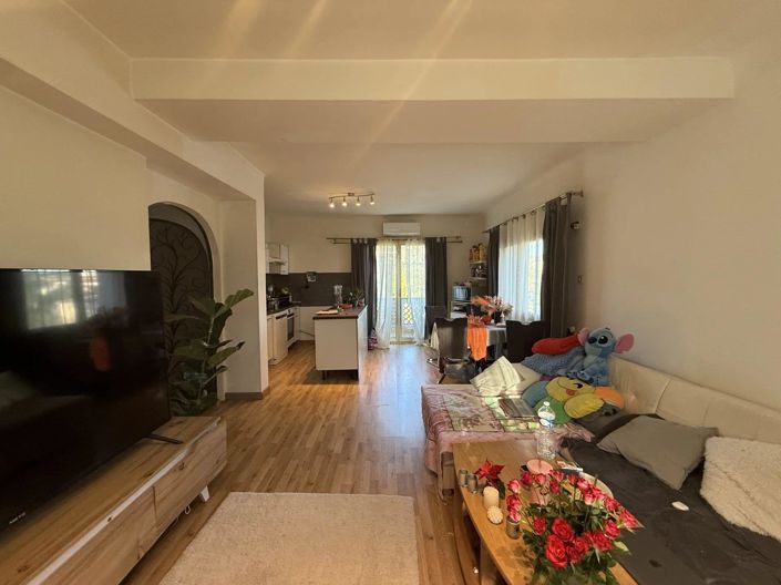 Image No.9-4 Bed House for sale