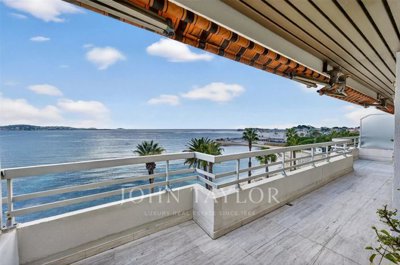 1 - Bandol, Apartment