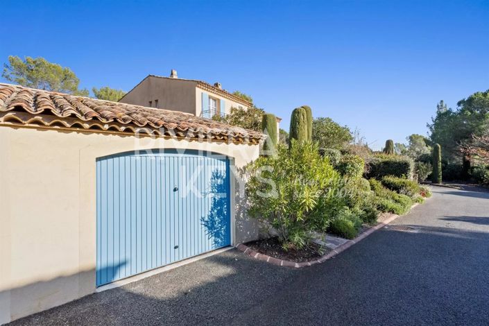 Image No.13-3 Bed House for sale
