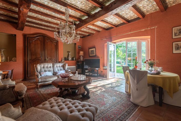Image No.18-4 Bed House for sale
