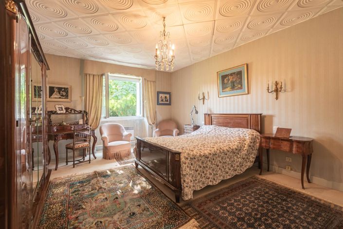 Image No.9-4 Bed House for sale