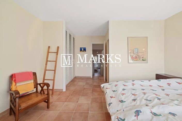 Image No.13-3 Bed Apartment for sale