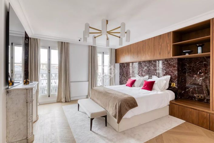 Image No.5-5 Bed Apartment for sale