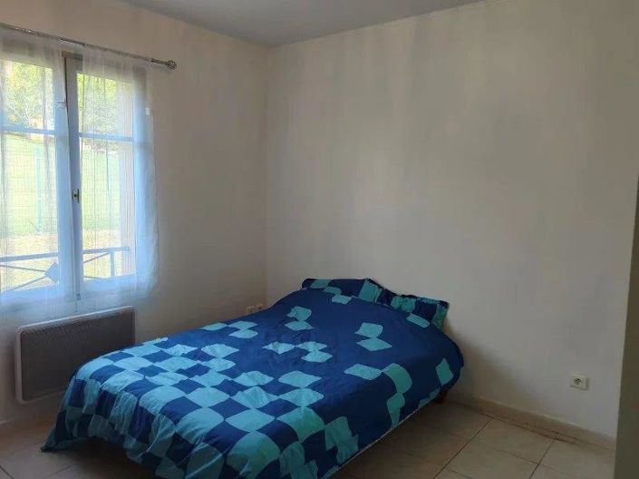 Image No.6-House for sale