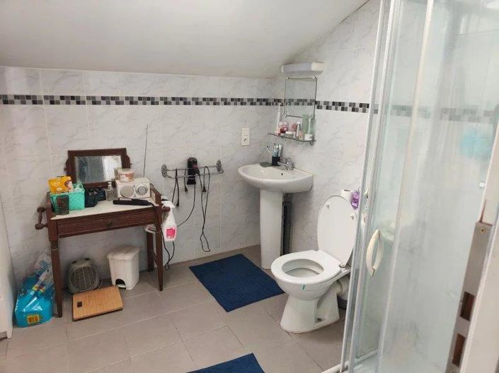 Image No.7-House for sale
