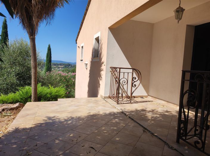 Image No.5-6 Bed House for sale