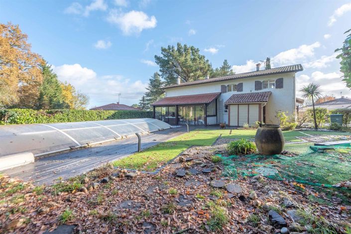 Image No.16-5 Bed House for sale