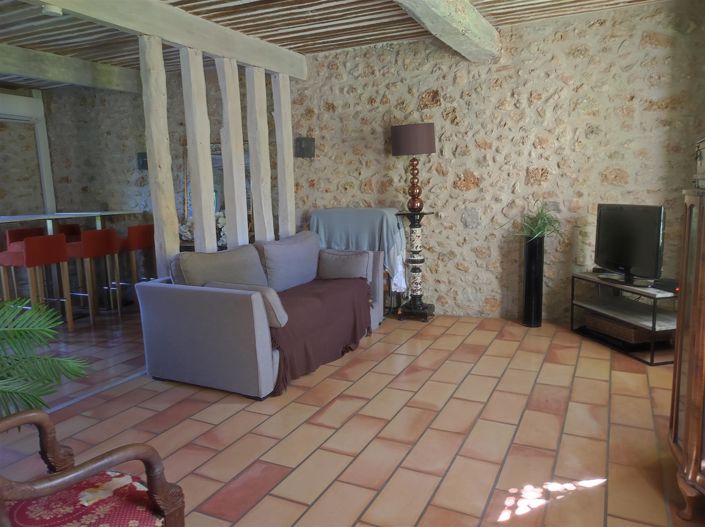Image No.13-2 Bed House for sale