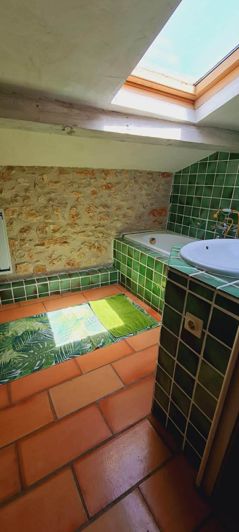 Image No.15-2 Bed House for sale