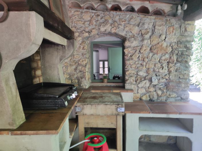 Image No.7-2 Bed House for sale