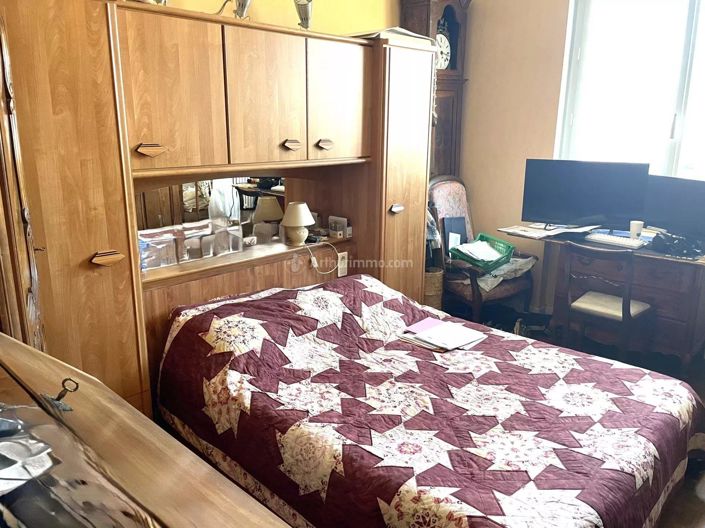 Image No.5-4 Bed House for sale
