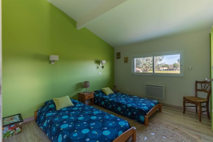 Image No.15-5 Bed House for sale