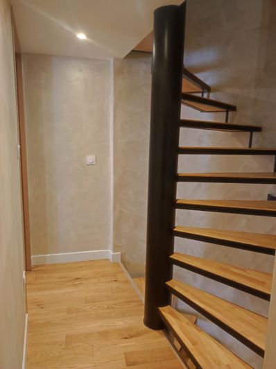 Image No.7-3 Bed House for sale