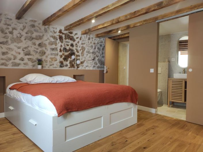 Image No.9-3 Bed House for sale