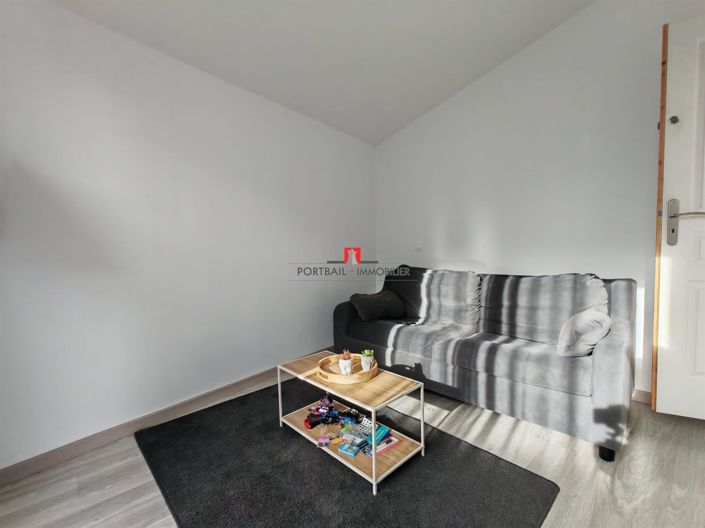 Image No.12-6 Bed House for sale