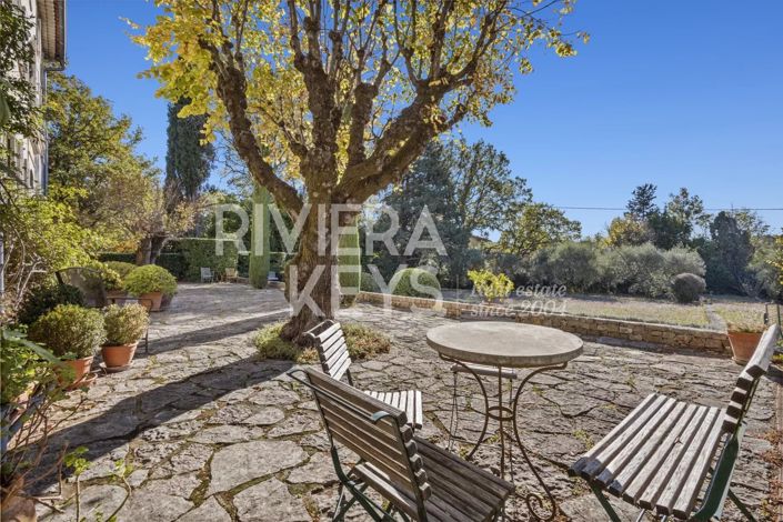 Image No.18-12 Bed House for sale