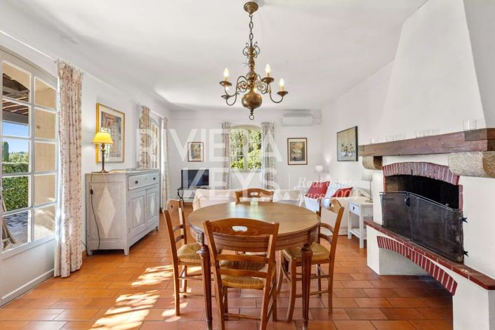 Image No.20-12 Bed House for sale