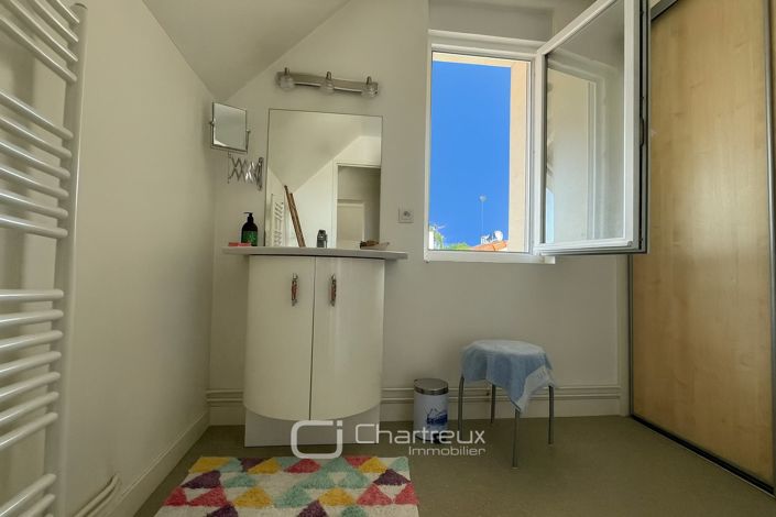 Image No.15-4 Bed House for sale