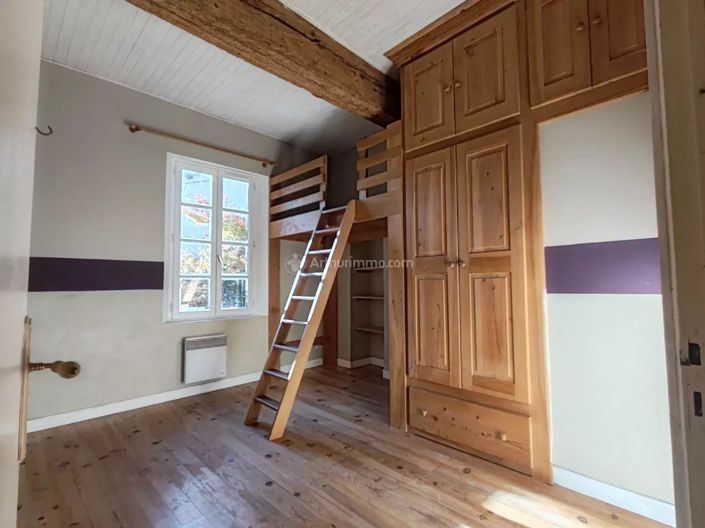 Image No.8-4 Bed House for sale
