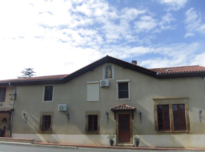 Image No.19-9 Bed House for sale