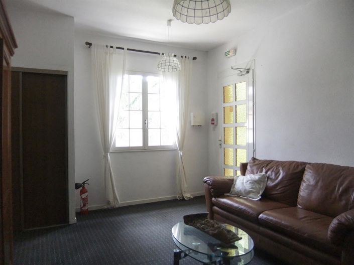 Image No.33-9 Bed House for sale