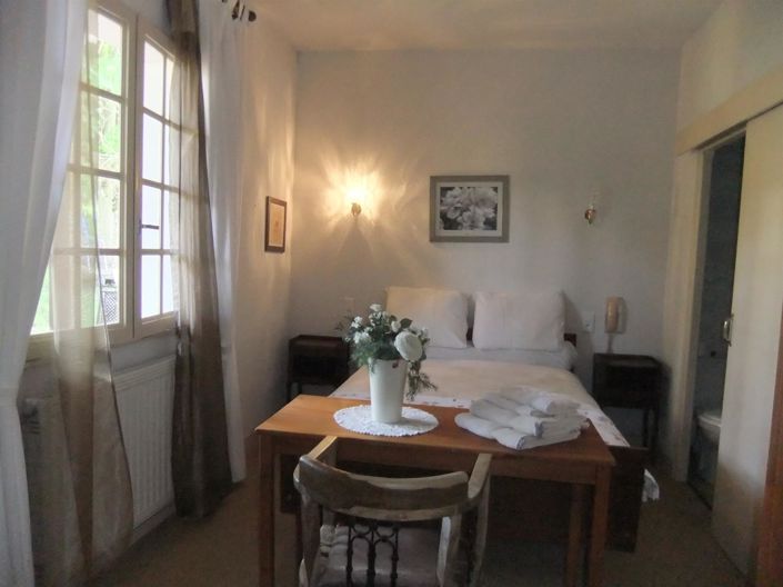 Image No.34-9 Bed House for sale