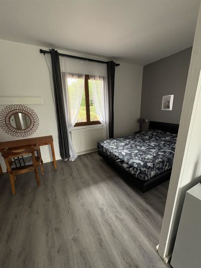 Image No.40-9 Bed House for sale