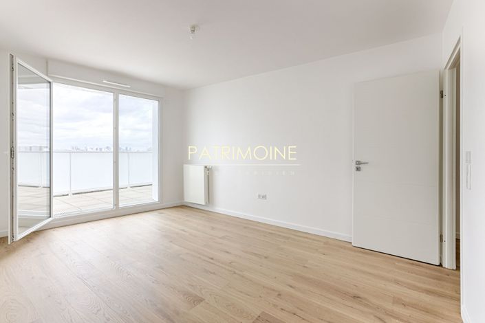 Image No.10-4 Bed Apartment for sale