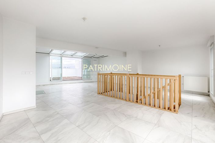 Image No.3-4 Bed Apartment for sale