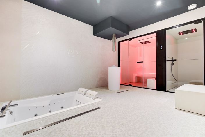 Image No.19-5 Bed House for sale