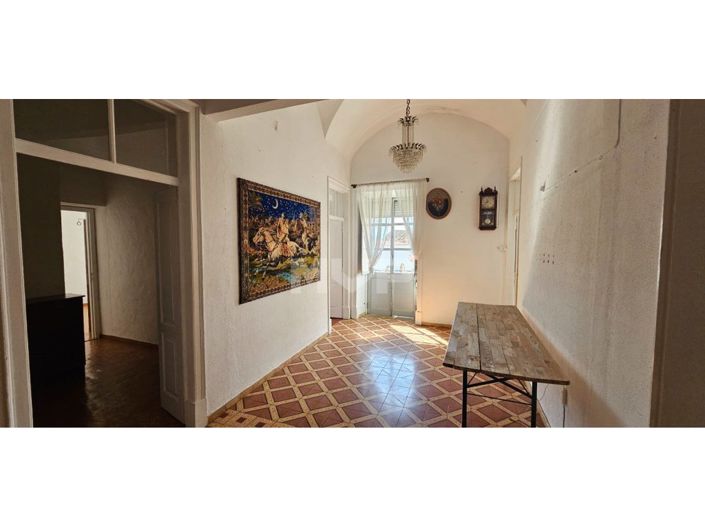 Image No.12-4 Bed House for sale