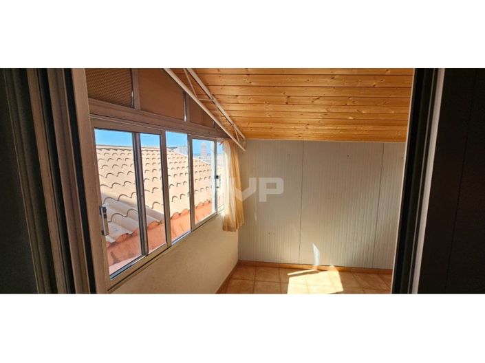 Image No.18-4 Bed House for sale