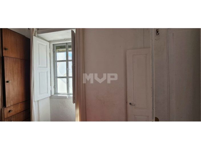 Image No.34-4 Bed House for sale