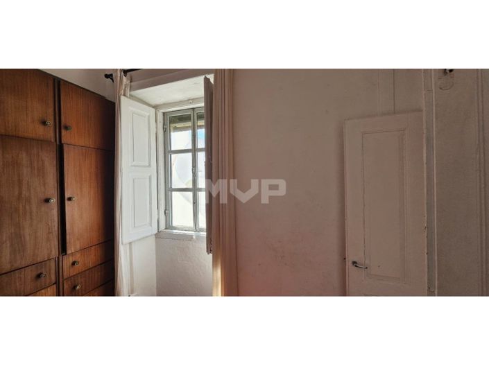 Image No.35-4 Bed House for sale