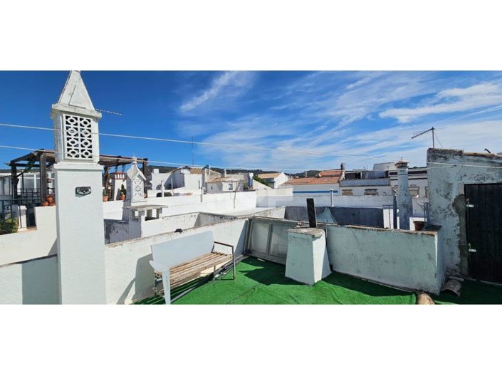Image No.42-4 Bed House for sale