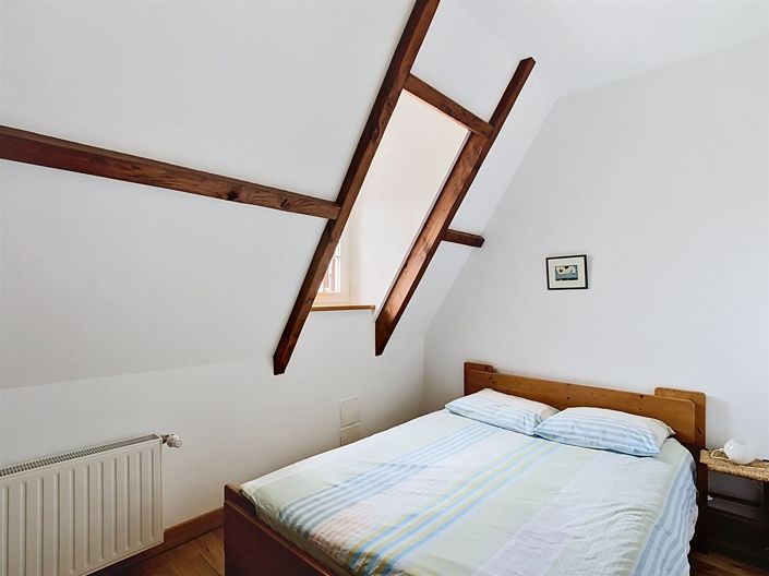 Image No.21-5 Bed House for sale
