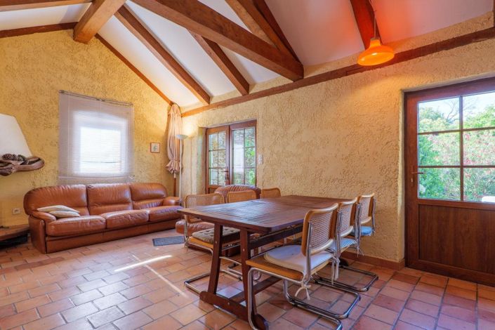 Image No.22-8 Bed House for sale