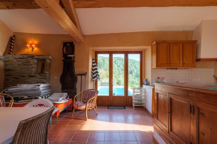 Image No.27-8 Bed House for sale